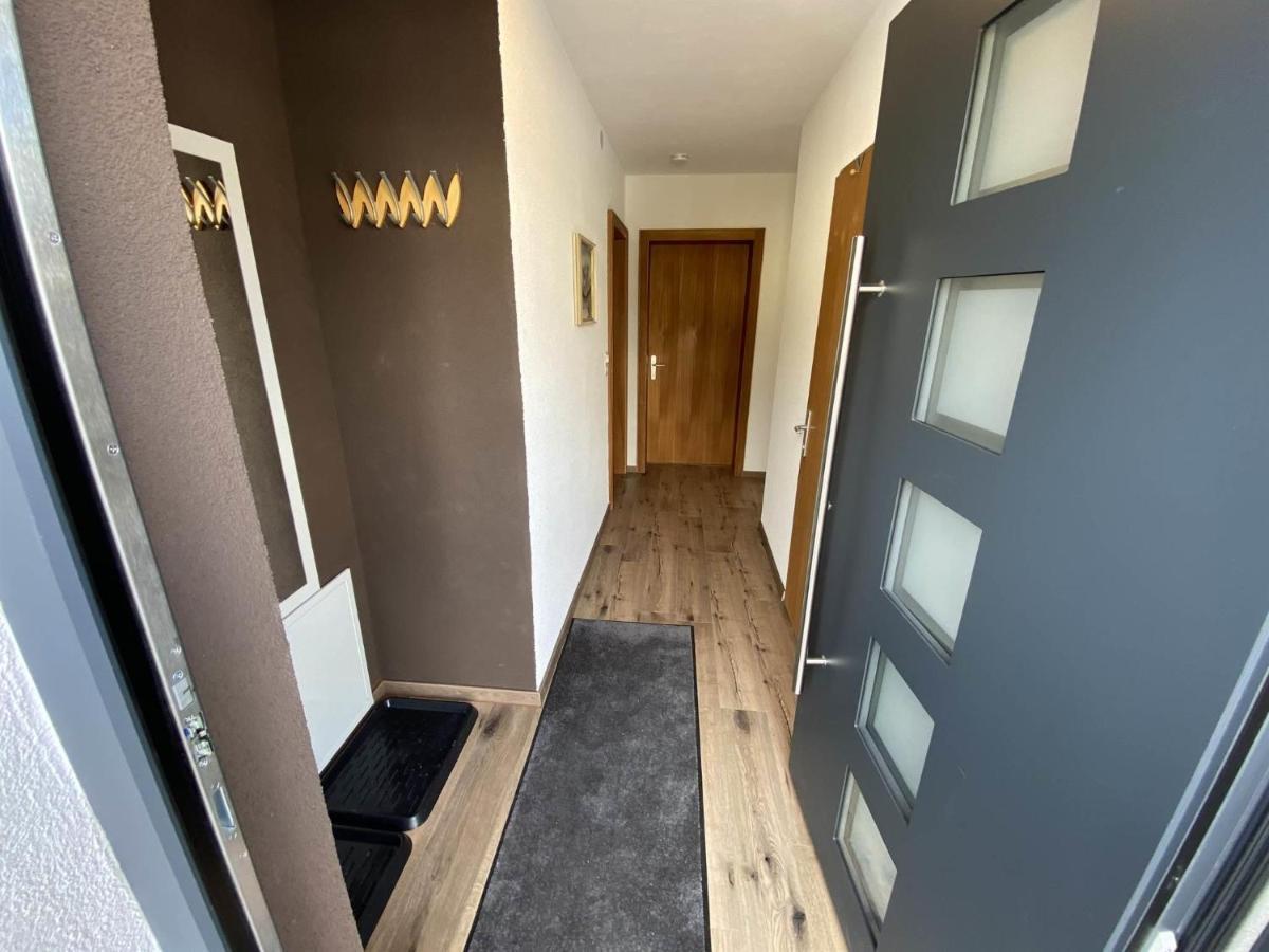 Ferienwohnung Willi Schruns Szoba fotó