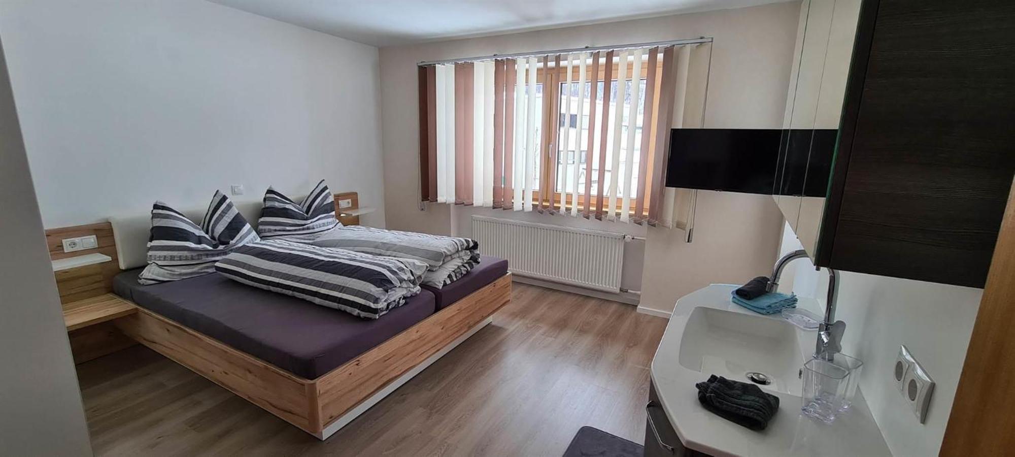 Ferienwohnung Willi Schruns Szoba fotó